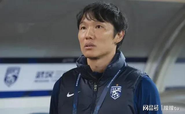 逆转！武汉三镇绝境爆发逃离降级区瓦力娱乐棋牌43秒闪电破门后惊天(图4)